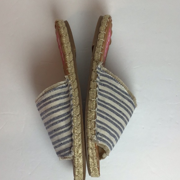 Navy and White Linen Slides Sz 6 1/2 - Picture 4 of 7